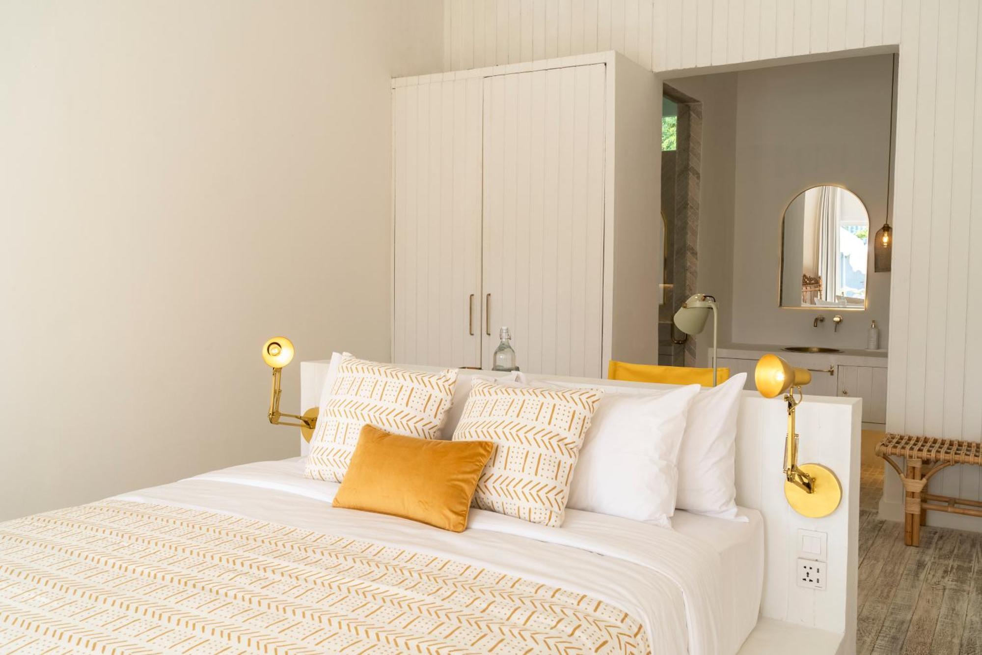 Ria Uluwatu, Tropical Chic Hotel ภายนอก รูปภาพ