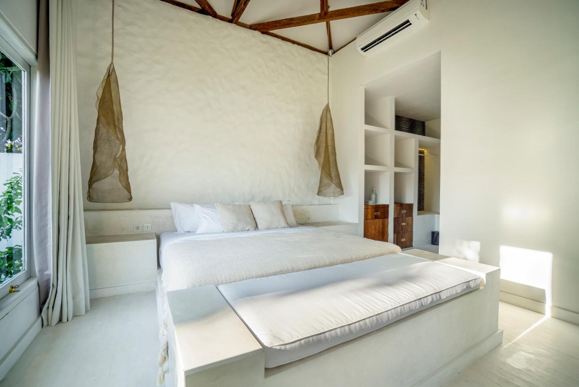 Ria Uluwatu, Tropical Chic Hotel ภายนอก รูปภาพ